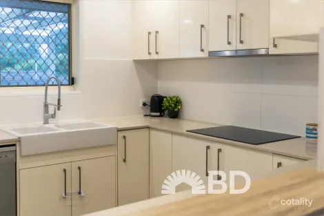 Property photo of 6 Guava Place Narangba QLD 4504