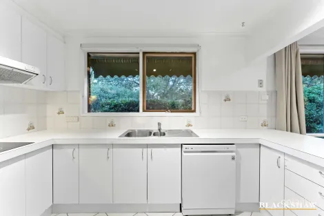 Property photo of 6 Friend Place Kambah ACT 2902