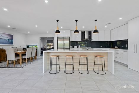 Property photo of 6 Lucas Close Goulburn NSW 2580