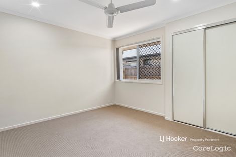 Property photo of 8 Sabine Circuit Holmview QLD 4207