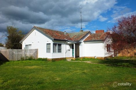 Property photo of 23 Yarrowee Street Sebastopol VIC 3356