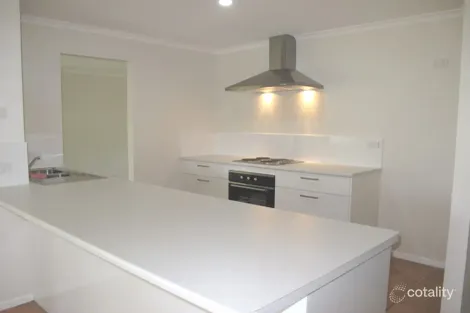 5 Issell Pl, Highland Park, QLD 4211