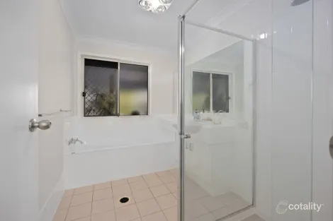 Property photo of 38 Clarendon Circuit Forest Lake QLD 4078