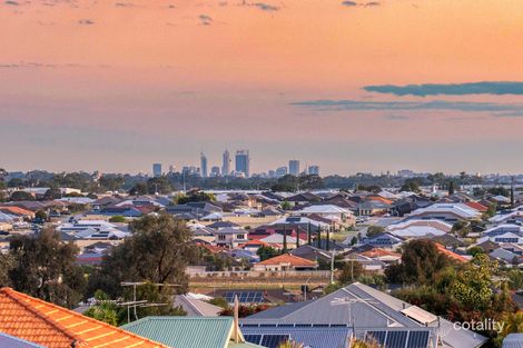 Property photo of 26 Narrien Loop Hocking WA 6065
