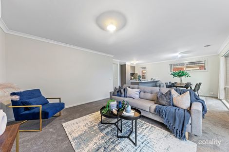 Property photo of 4 Albany Crescent Pakenham VIC 3810