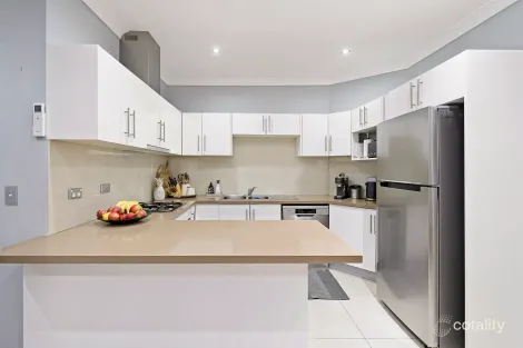 Property photo of 5/74 Napoleon Road Greenacre NSW 2190