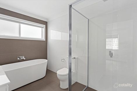 Property photo of 61 Surfleet Place Kiama NSW 2533