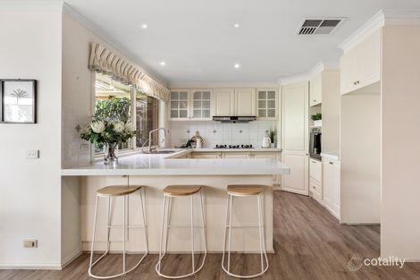 Property photo of 6 Wardle Close Blackburn South VIC 3130