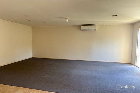 Property photo of 2 Asti Place Berwick VIC 3806