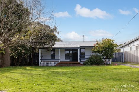 40 Ventnor Rd, Cowes, VIC 3922