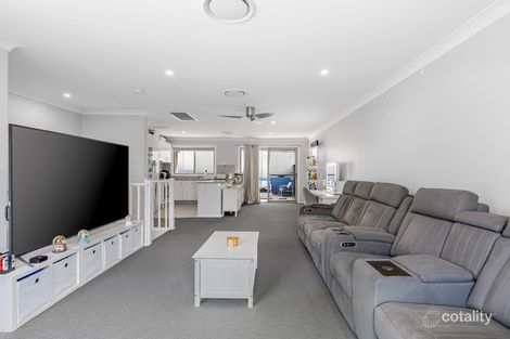 Property photo of 9/10-12 Anzac Avenue Wyong NSW 2259