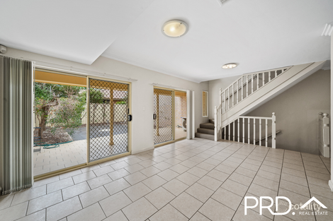 Property photo of 6/837 Henry Lawson Drive Picnic Point NSW 2213
