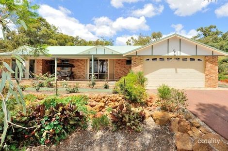 25 Boulonnais Dr, Brigadoon, WA 6069