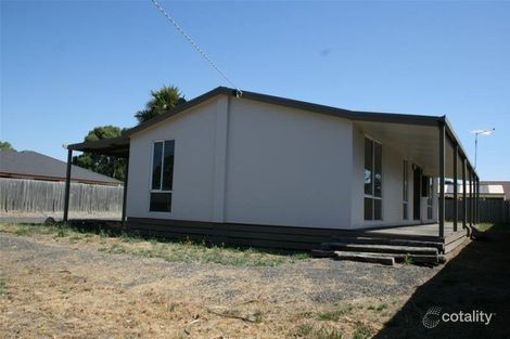 Property photo of 2B Reynolds Grove Romsey VIC 3434