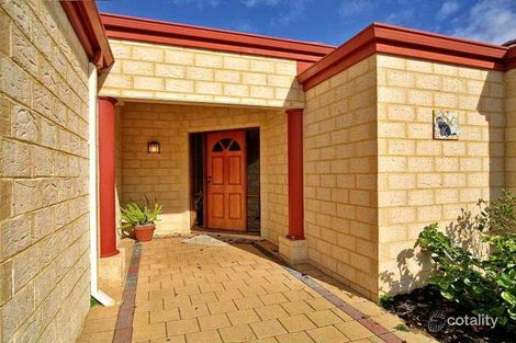 Property photo of 17 Barang Circuit Karawara WA 6152