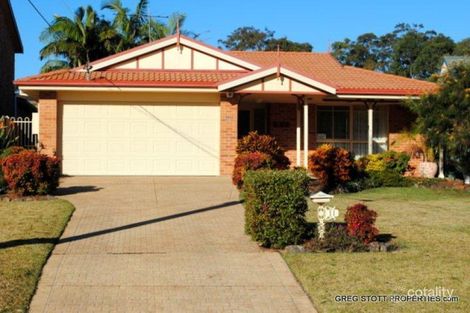 11 Gordon Ave, Summerland Point, NSW 2259
