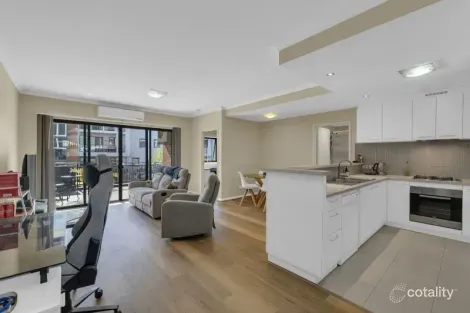 28/2 Stockton Bend, Cockburn Central, WA 6164