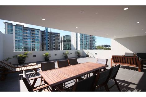 202/8 Kyabra St, Newstead, QLD 4006