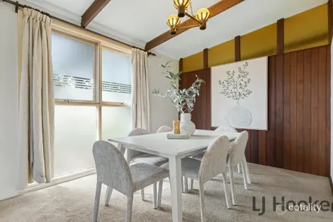 Property photo of 16 McComb Crescent Bayswater VIC 3153