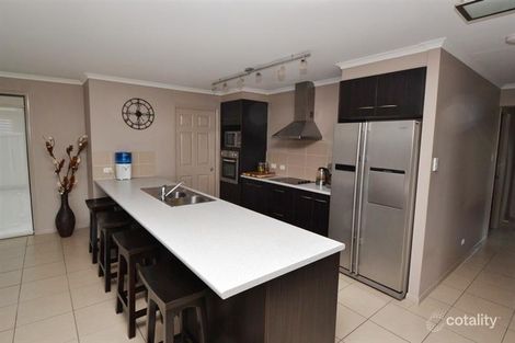 Property photo of 1 Woodbridge Drive Cameron Park NSW 2285