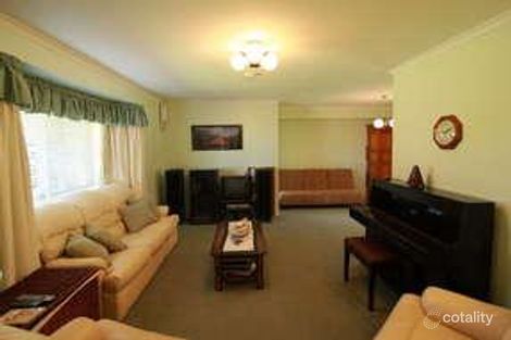 Property photo of 14 Nimrod Court Wilsonton QLD 4350