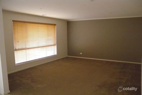 Property photo of 158 Hotham Circuit Thurgoona NSW 2640