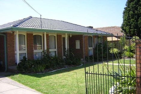 Property photo of 5 Golding Court Springvale South VIC 3172