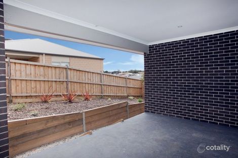 Property photo of 14 Chadwick Views Doreen VIC 3754