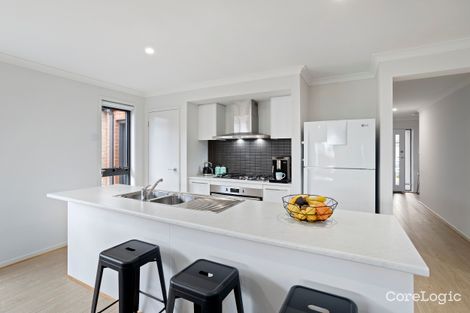 Property photo of 5 Leon Drive Weir Views VIC 3338