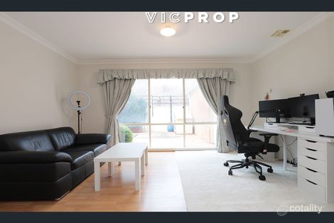 Property photo of 4 La Spezia Court Point Cook VIC 3030