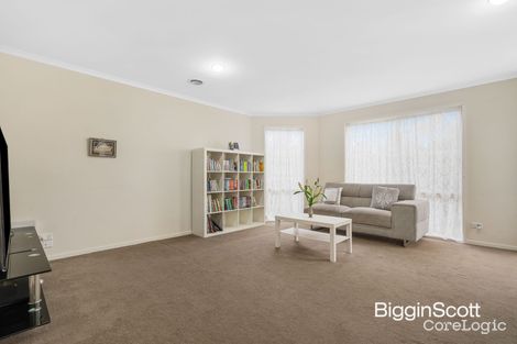 Property photo of 23 Jasa Crescent Cranbourne West VIC 3977