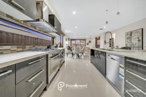 Property photo of 133 Elmslie Drive Cranbourne East VIC 3977