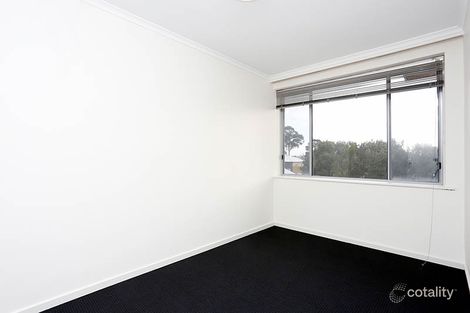 Property photo of 11/111 Miller Street Fitzroy North VIC 3068