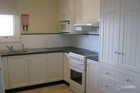 Property photo of 27 Venn Avenue Bordertown SA 5268