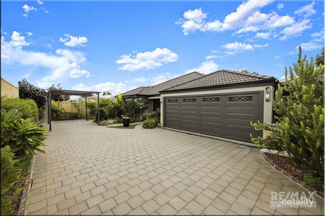 Property photo of 2 Featherstone Gardens Butler WA 6036
