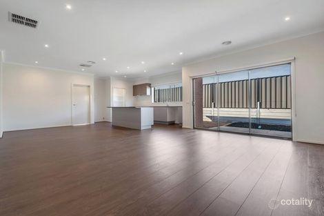 Property photo of 14 Water Lily Circuit Craigieburn VIC 3064