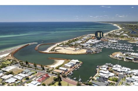 Property photo of 8/33 Spinnaker Boulevard Geographe WA 6280
