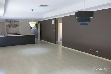 Property photo of 10 Essence Bend Atwell WA 6164