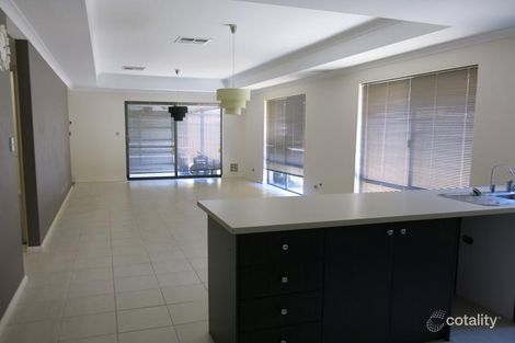 Property photo of 10 Essence Bend Atwell WA 6164