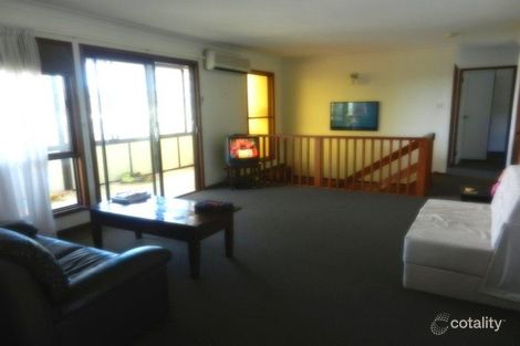 Property photo of 35 Murraba Crescent Gwandalan NSW 2259