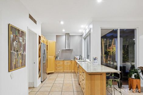 Property photo of 5941 Birkdale Terrace Hope Island QLD 4212