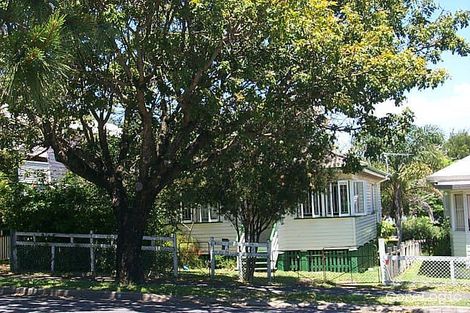 Property photo of 3 Mountjoy Terrace Wynnum QLD 4178