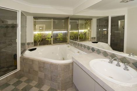 Property photo of 22 Springbrook Drive Ellenbrook WA 6069