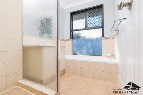 Property photo of 3/1 Hardman Road Rangeway WA 6530
