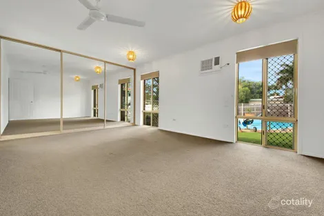 Property photo of 15 Waratah Crescent Tannum Sands QLD 4680
