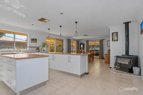 Property photo of 7 Kunanalling Avenue Hannans WA 6430