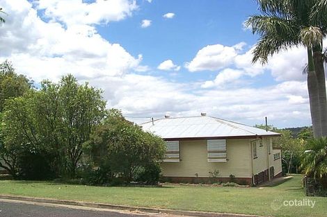 35 Blaxland St, Eastern Heights, QLD 4305