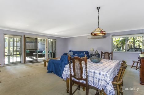 Property photo of 4 Hamish Crescent Wyoming NSW 2250