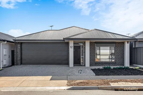 12 Fuchsia St, Andrews Farm, SA 5114