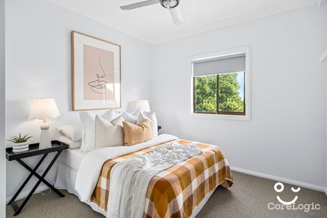 Property photo of 29 St Cloud Crescent Lake Heights NSW 2502